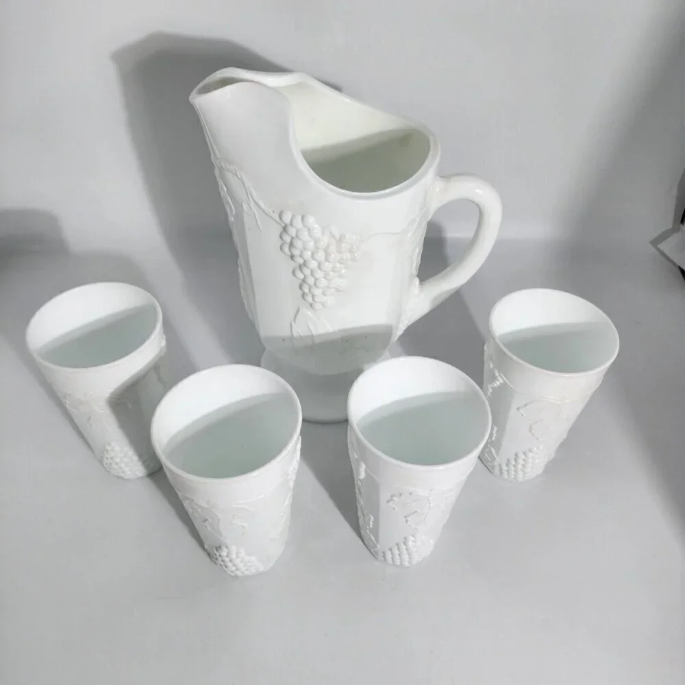 Indiana Milk Glass Colony Harvest Grape Pitcher And Tumblers Set Of 5 Vintage